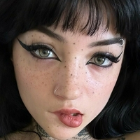 Savannah Skye Naakt