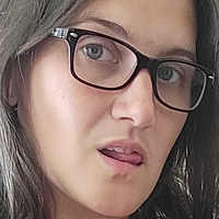 sbeth Naakt