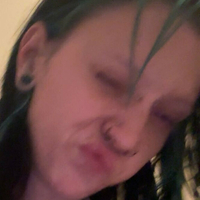 scvum Naakt