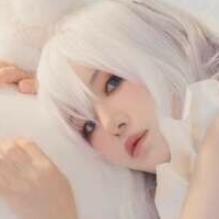 Shika.daily Naakt