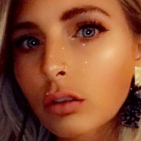 Shonnon Elizabeth Naakt
