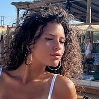 Sonia Sghairi Naakt