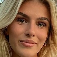 Sophie.schnr Naakt