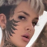 Stefani Marz Naakt