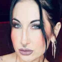 Temptress Raven Eve Naakt
