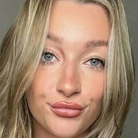 tessasassets Naakt