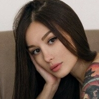 Trisha Moon Naakt