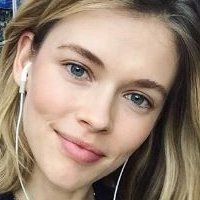 Victoria Lee Naakt