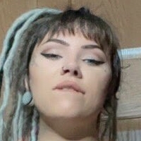 Zahja Naakt