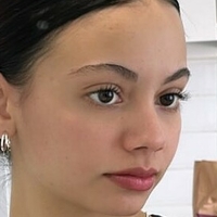 Zoe Manoek Naakt